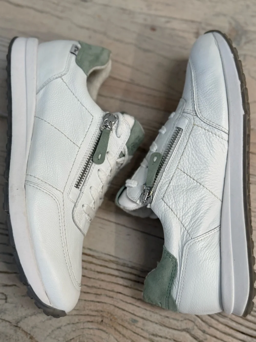 Women’s Paul Green Golf Sneakers Like New
